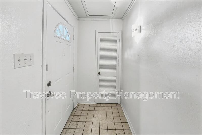 3862 Wonder Ct - Photo 3 of 26
