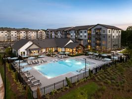 featured image of 2800 Foxfield Pkwy
