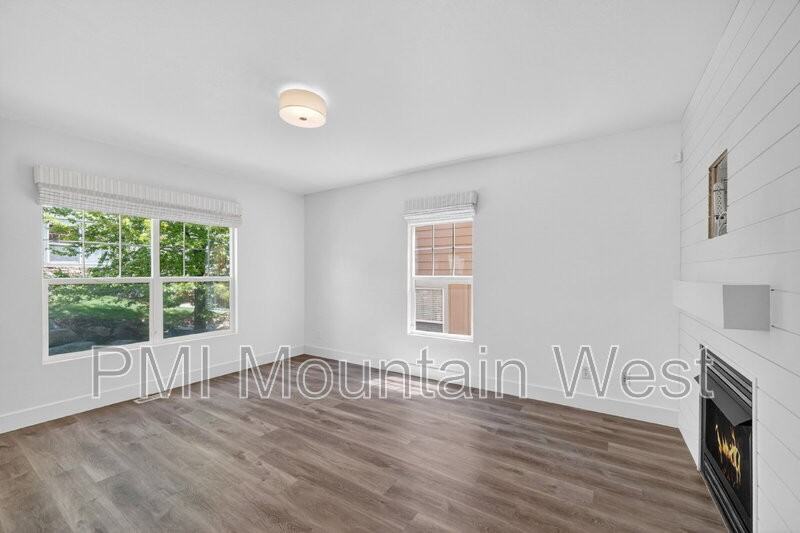 14771 S Haddington Rd - Photo 5 of 50