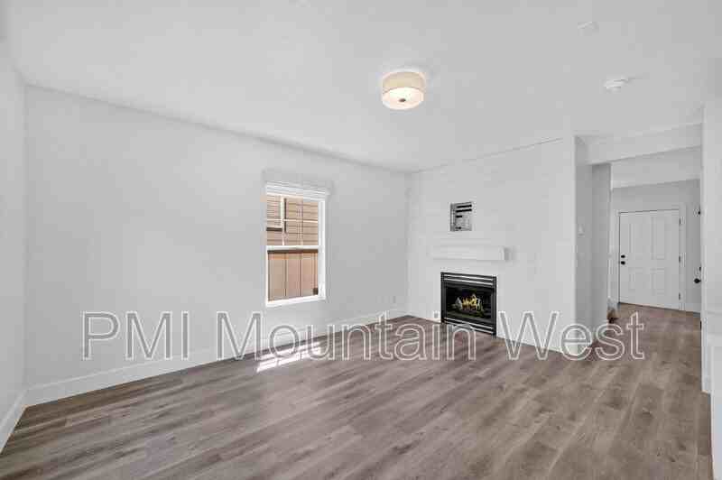 14771 S Haddington Rd - Photo 7 of 50