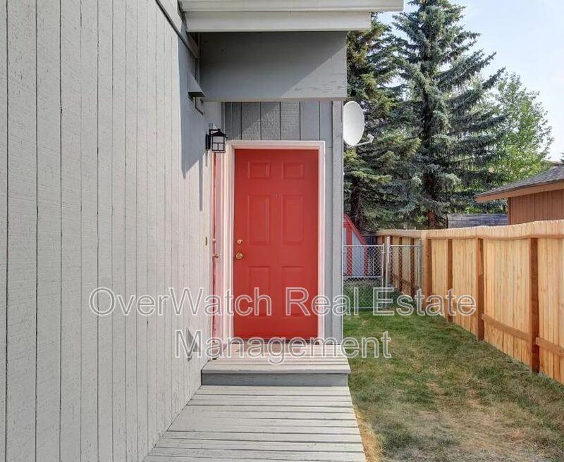 6133 Prosperity Dr - Photo 2 of 19
