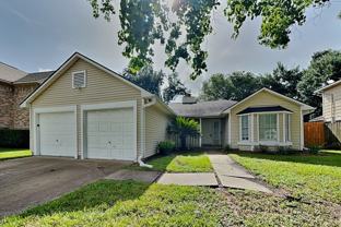 8614 Lake Crystal Dr - Photo 1 of 1