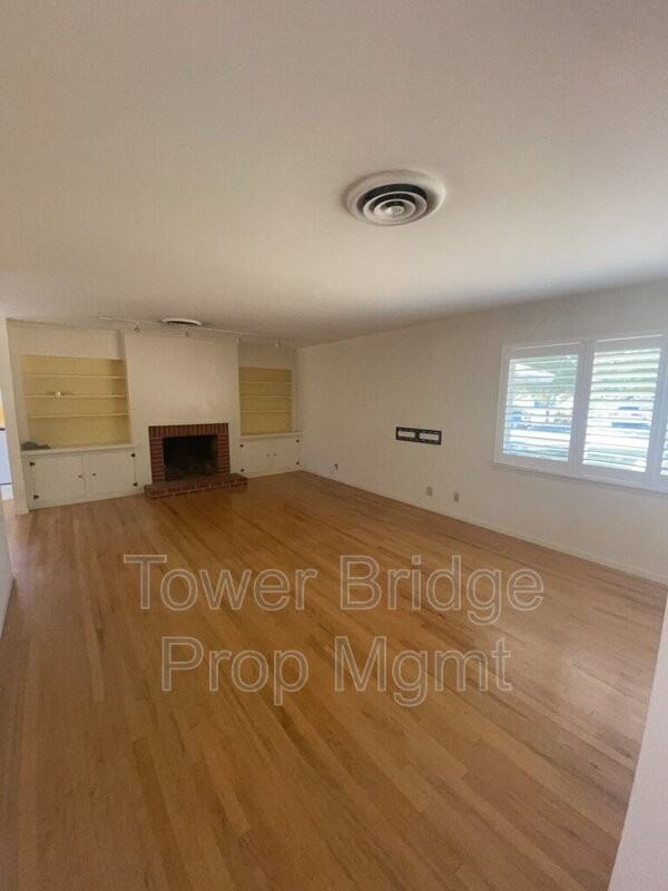 3751 El Ricon Way - Photo 4 of 22