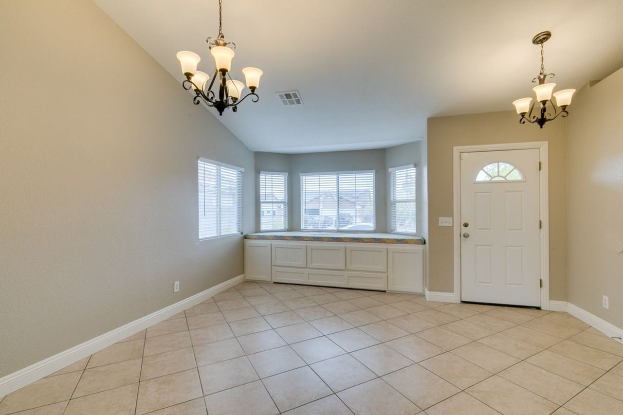 437 Waterwheel Falls Dr - Photo 7 of 50