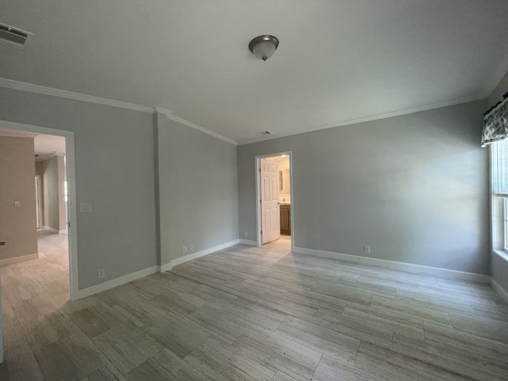 101 Lisa Dr - Photo 3 of 26