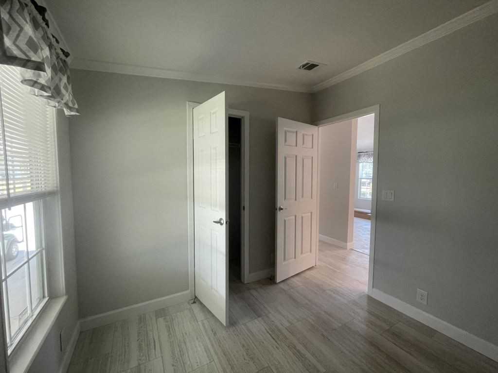 101 Lisa Dr - Photo 6 of 26