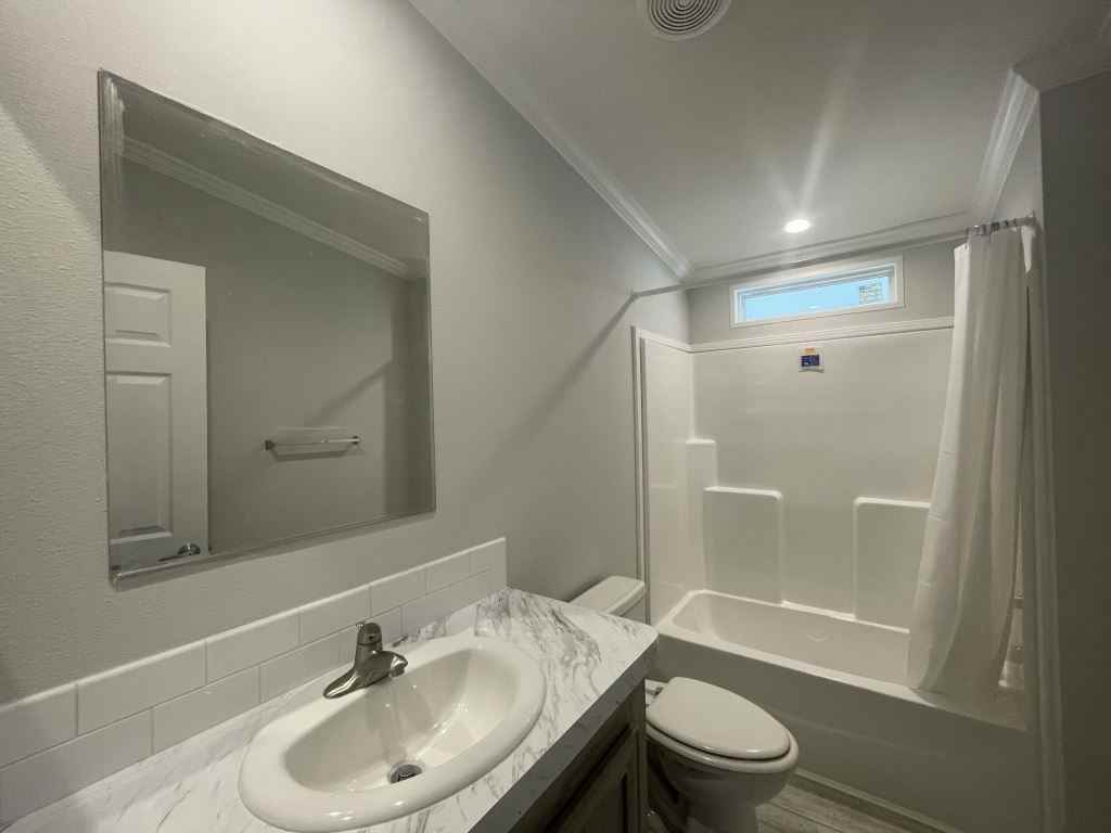 101 Lisa Dr - Photo 7 of 26