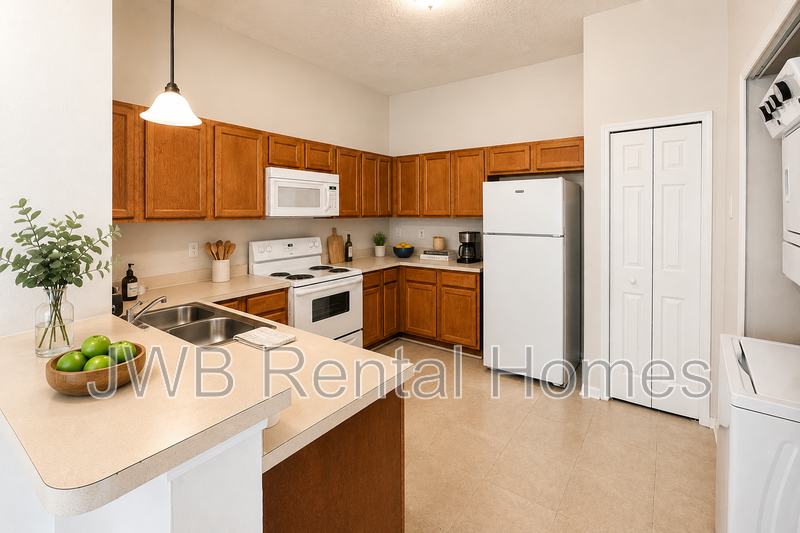 1423 Manotak Point Dr #102 - Photo 4 of 12
