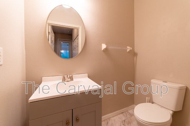3933 Cleary Way - Photo 7 of 50