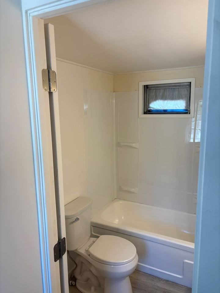 600 Ruby Street - Photo 3 of 9