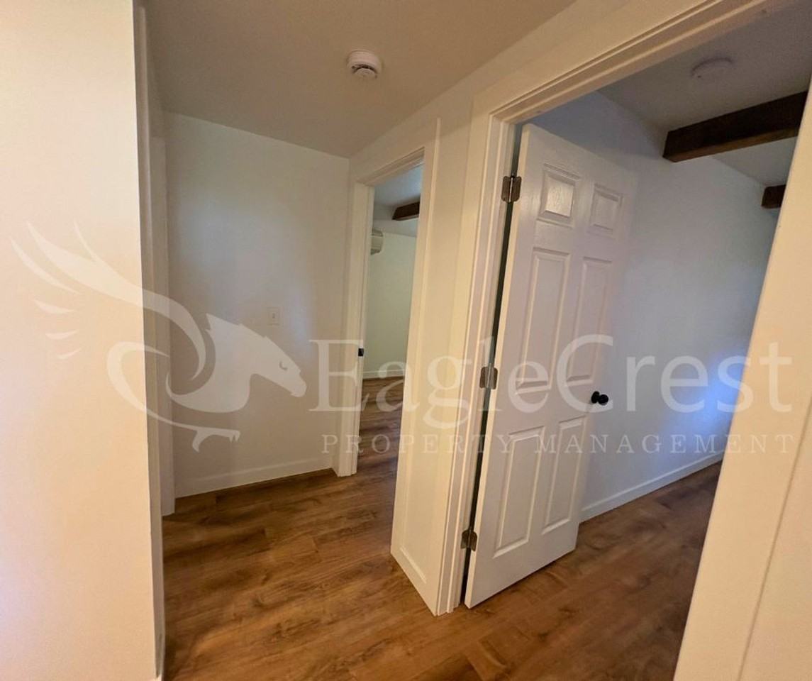 810 E Sumach St - Photo 7 of 24
