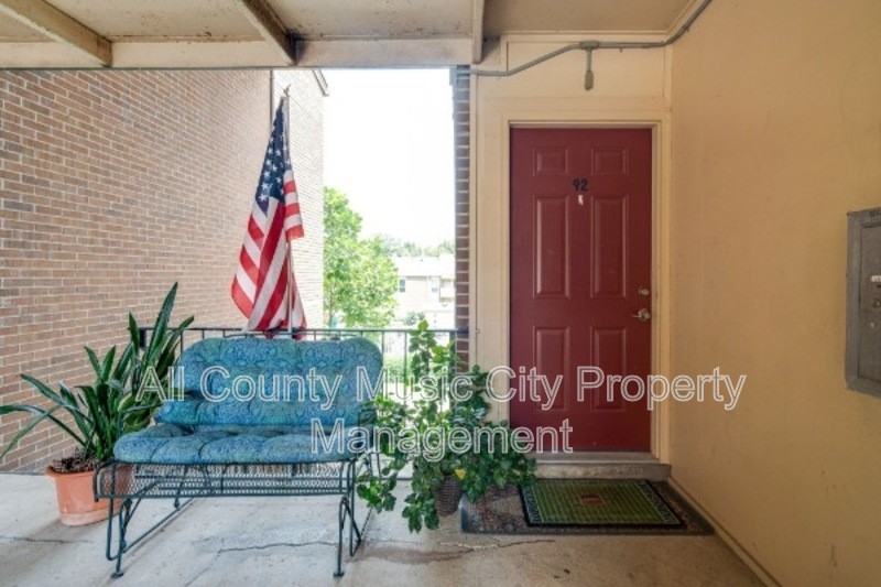 515 Basswood Ave #J92 - Photo 2 of 14