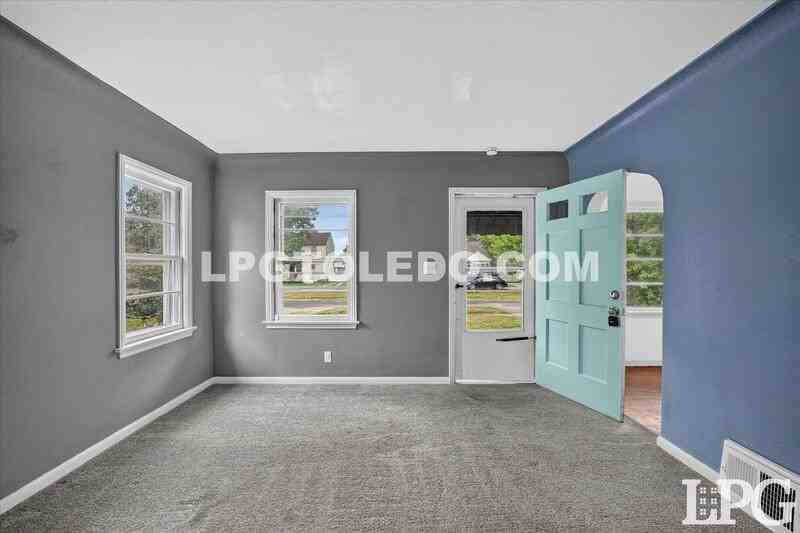 3540 Bellevue Rd - Photo 5 of 31