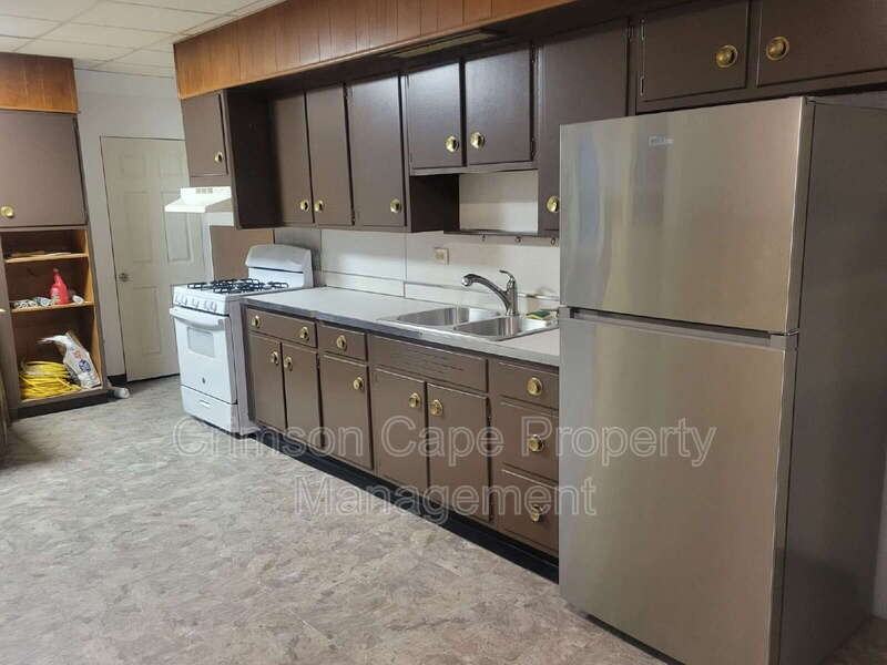 110 George Ave - Photo 6 of 30