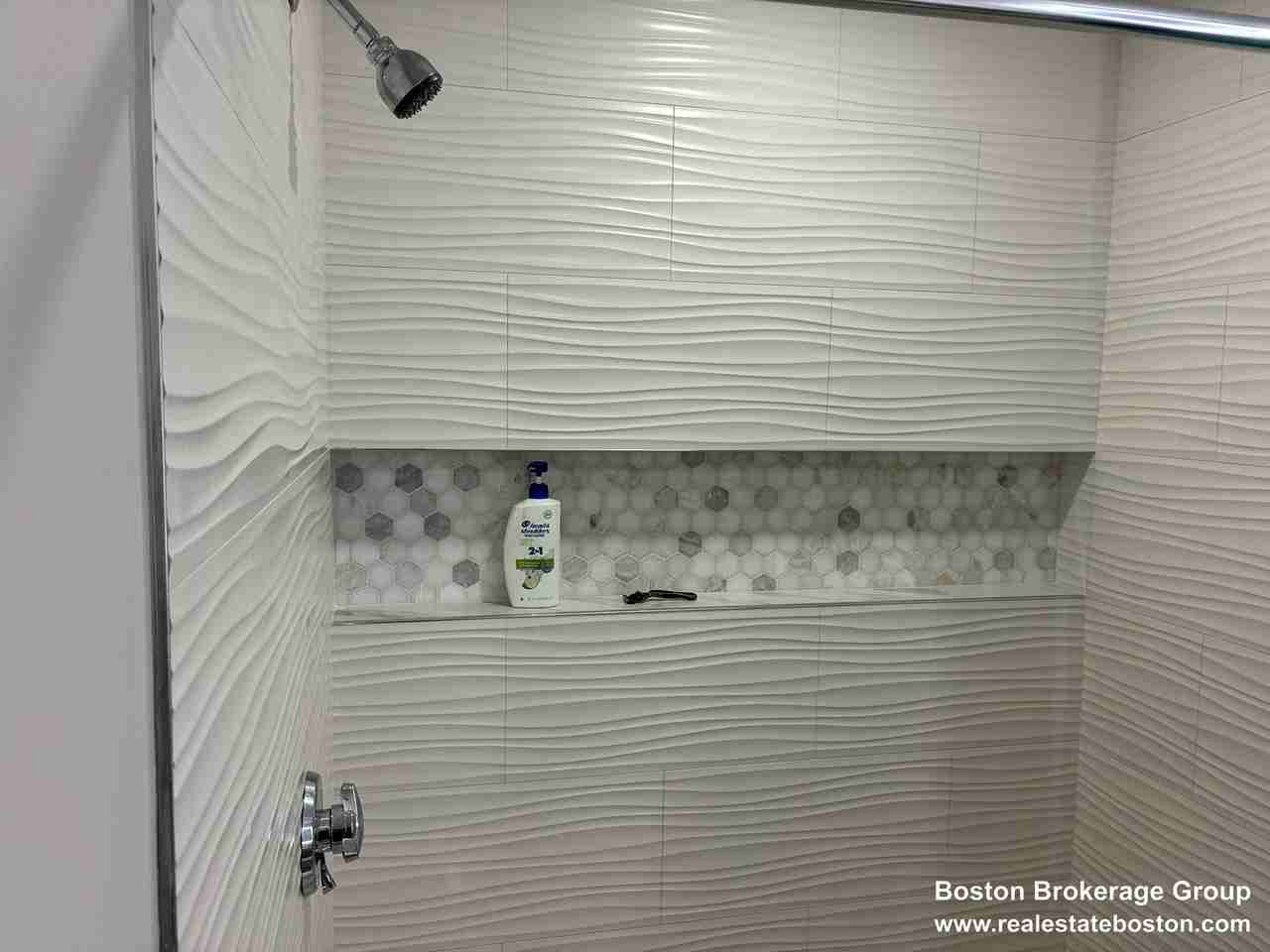 122 Buttonwood St #2 - Photo 7 of 9