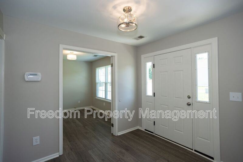 10116 Wimbledon Ct - Photo 7 of 50