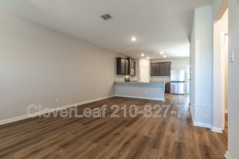 9207 Nubuck Br - Photo 6 of 48