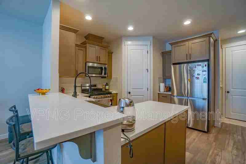 18402 Ne 46th Pl - Photo 7 of 28