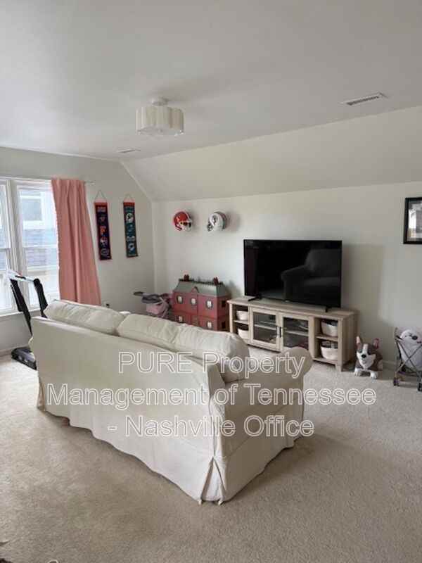 519 Forrest Park Cir - Photo 5 of 23