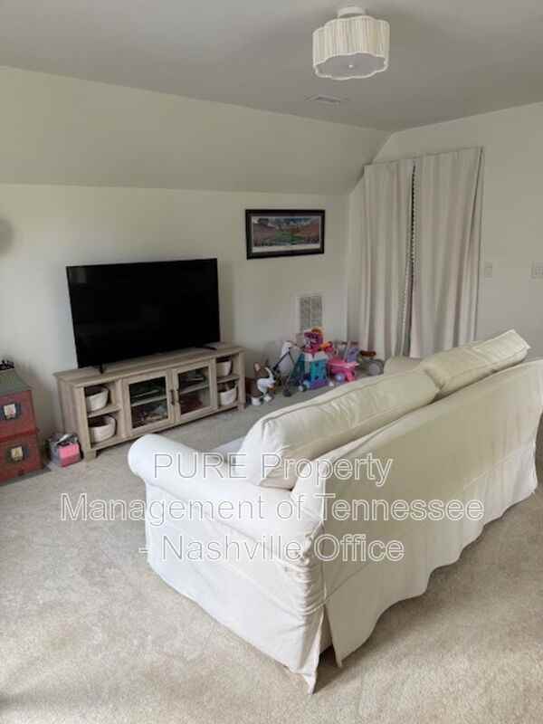 519 Forrest Park Cir - Photo 7 of 23