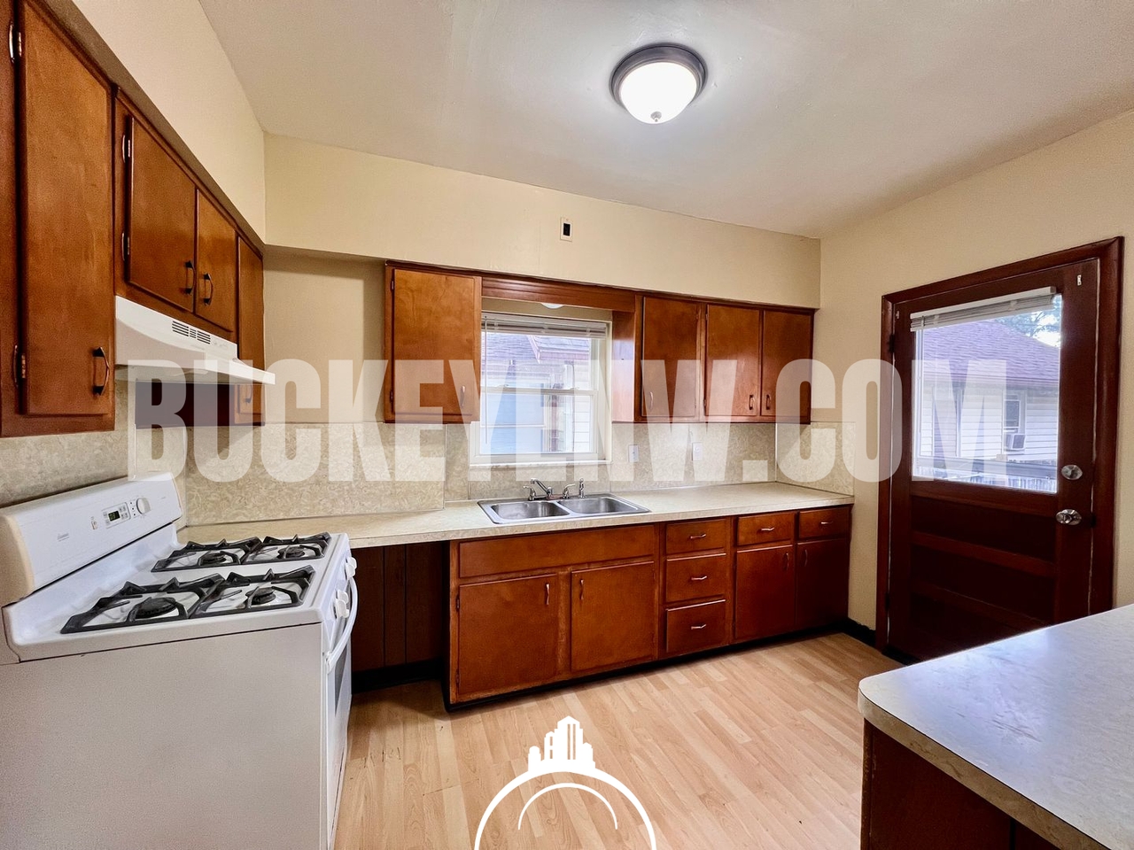 1233 Halstead St - Photo 7 of 14