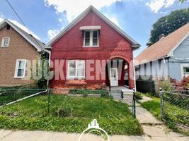 featured image of 222 Whittemore St