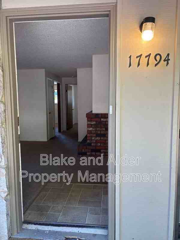 17794 Webster Rd - Photo 2 of 16