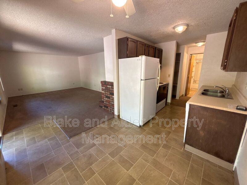 17794 Webster Rd - Photo 6 of 16