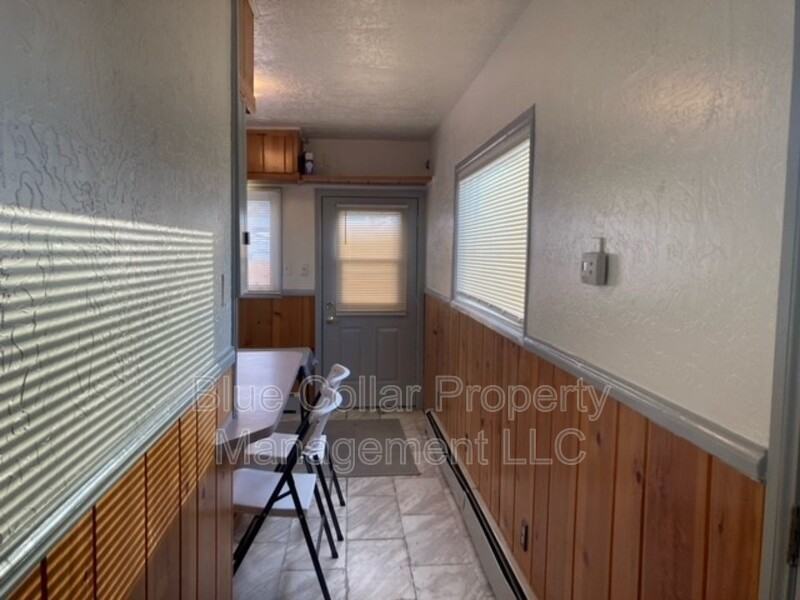311 Adams St - Photo 6 of 8