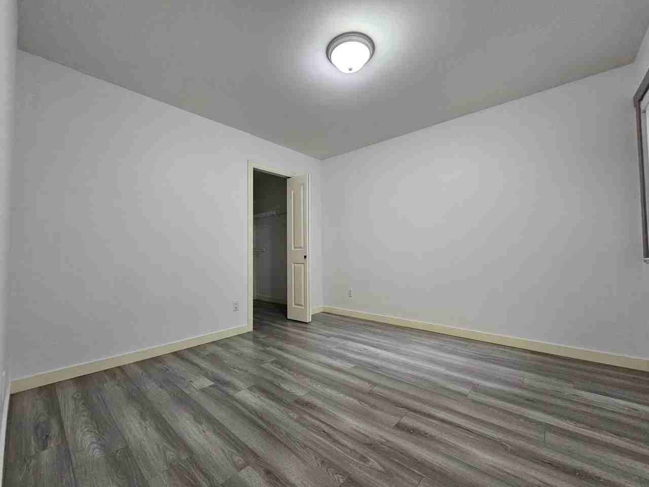 6333 Burns Street - Photo 5 of 9