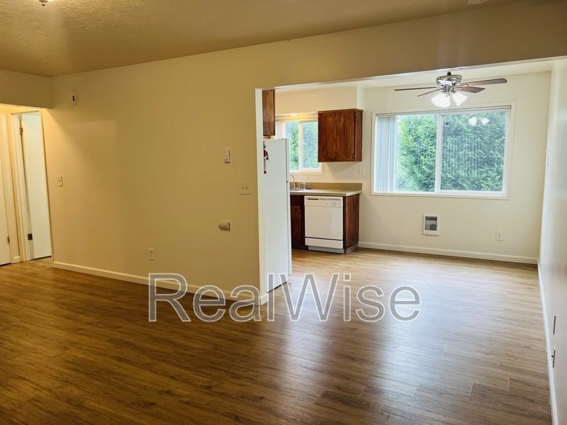 2629 Se 145th Ave - Photo 4 of 19
