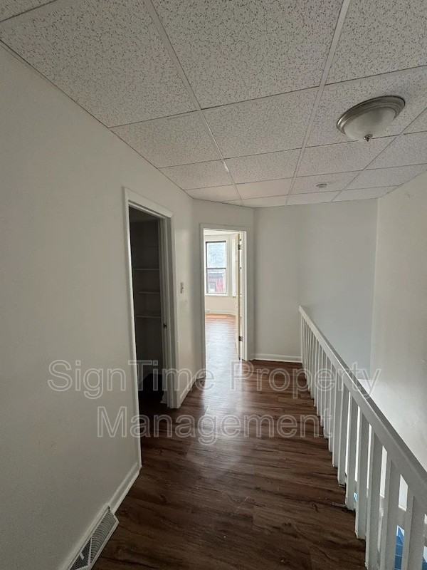 112 W Franklin St - Photo 5 of 13