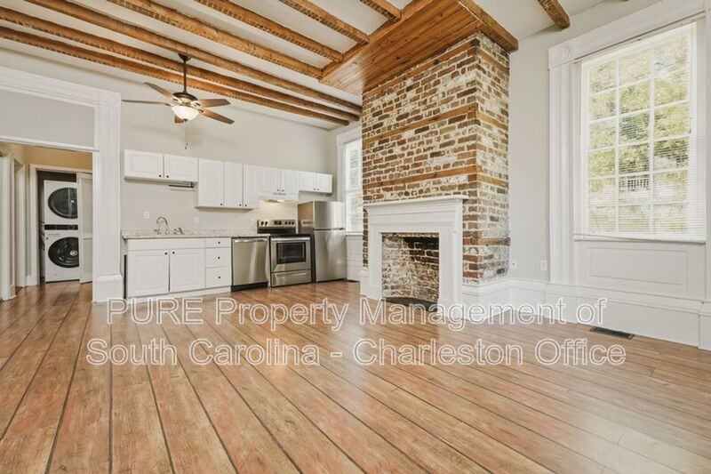 51 Smith St #A - Photo 3 of 20