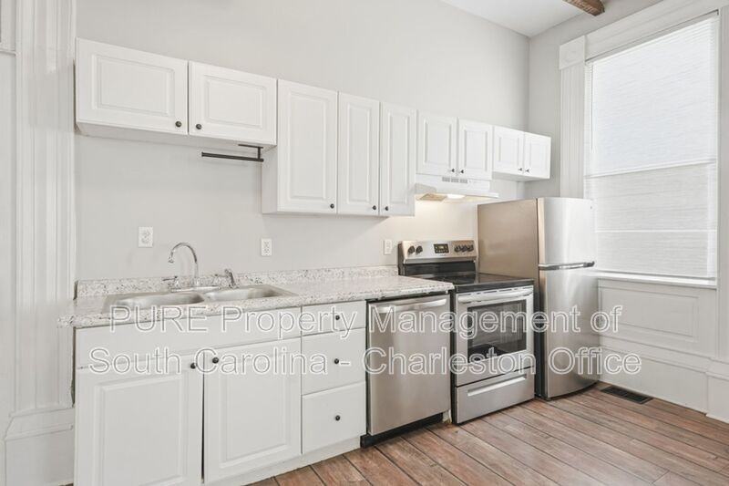 51 Smith St #A - Photo 7 of 20