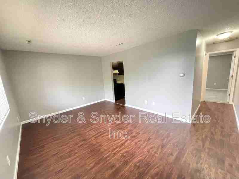 2605 Terrace Ave #10 - Photo 2 of 7