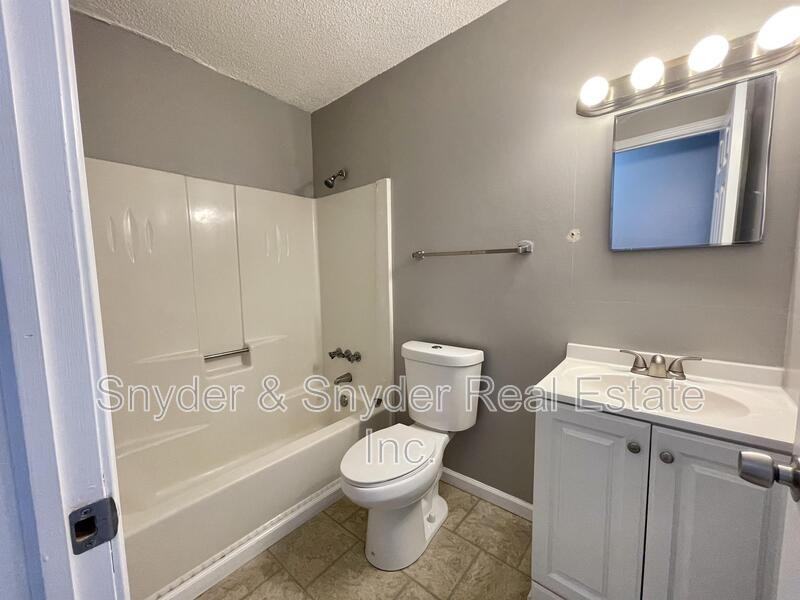 2605 Terrace Ave #10 - Photo 4 of 7