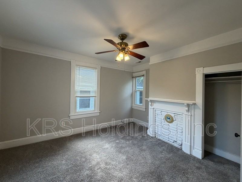 1110 Park Ave - Photo 6 of 13