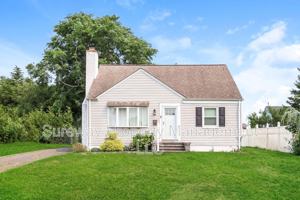 featured image of 3 Dewar Dr