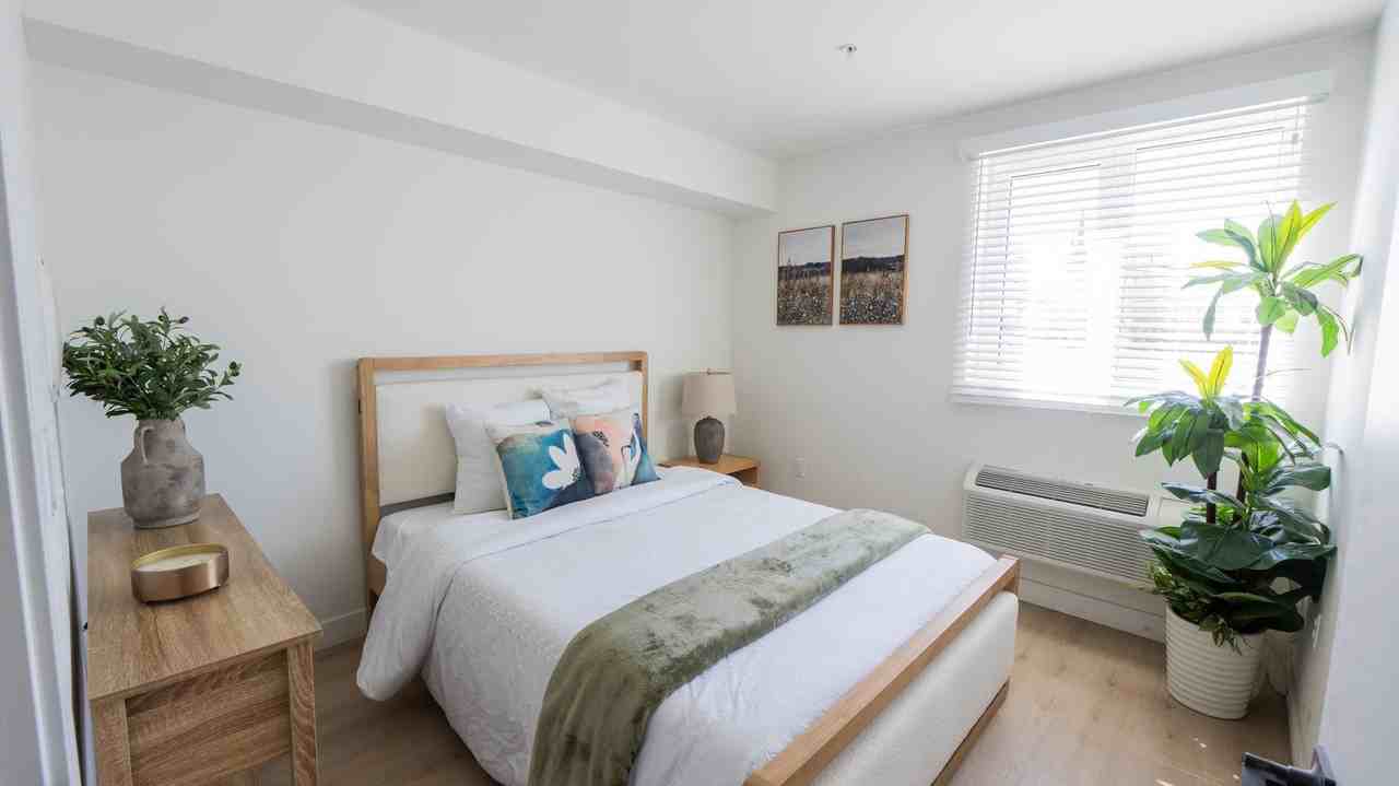 LEASE UP - Photo 2 of 24