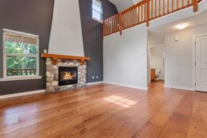 featured image of 1734 Robins Roost