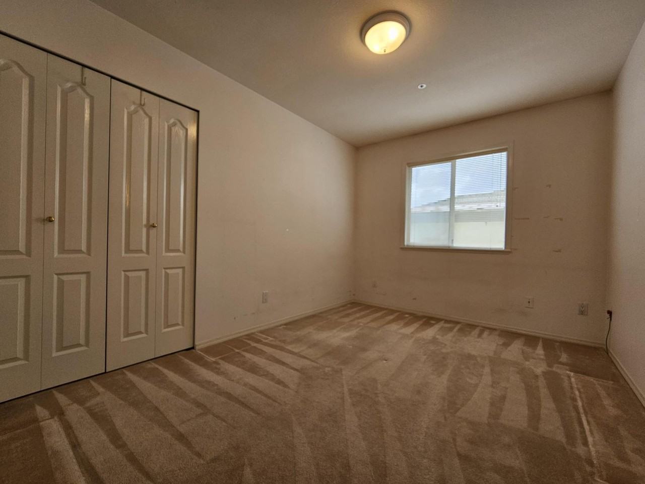 6083 Beatrice Street - Photo 4 of 18