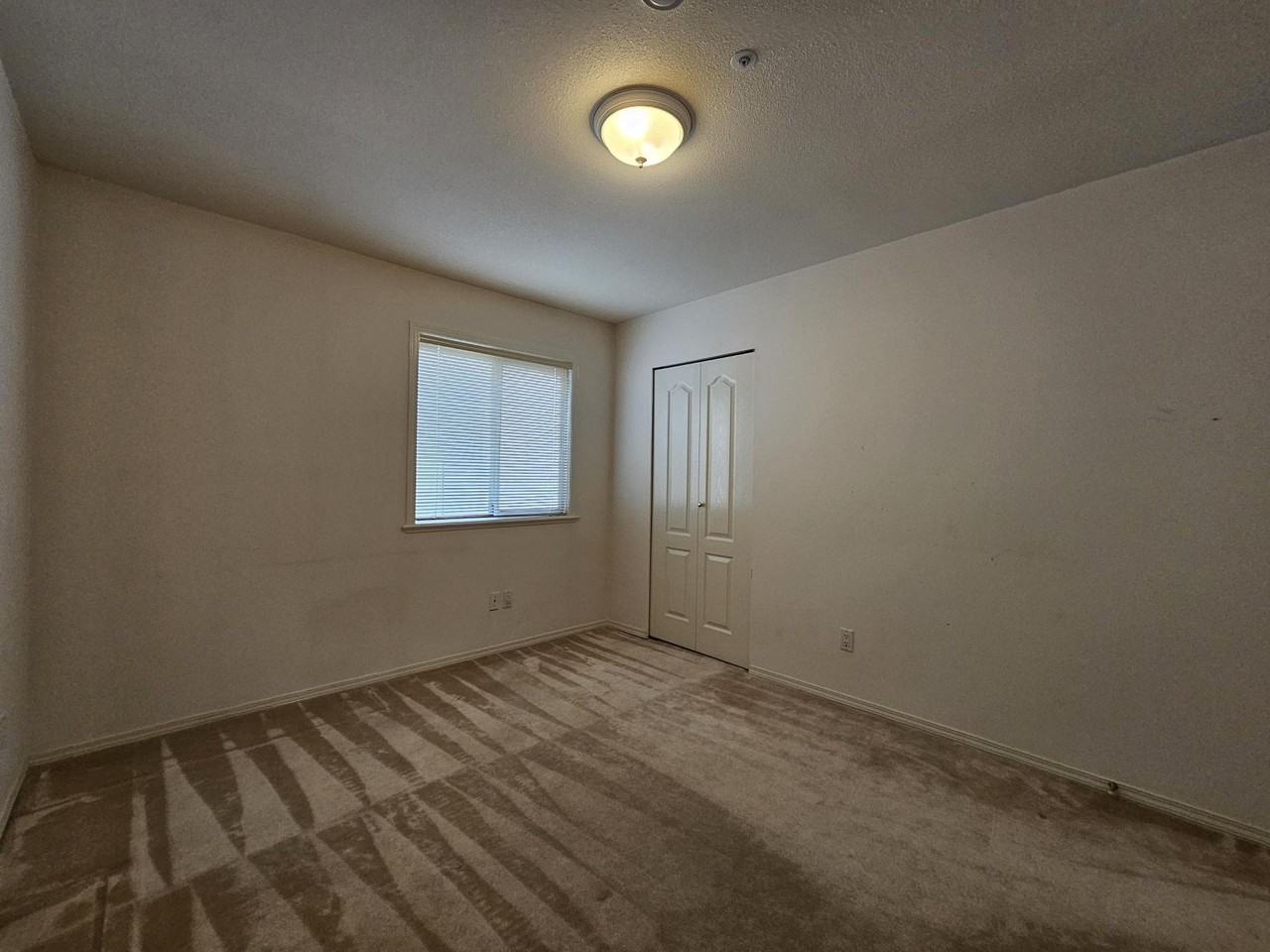 6083 Beatrice Street - Photo 6 of 18