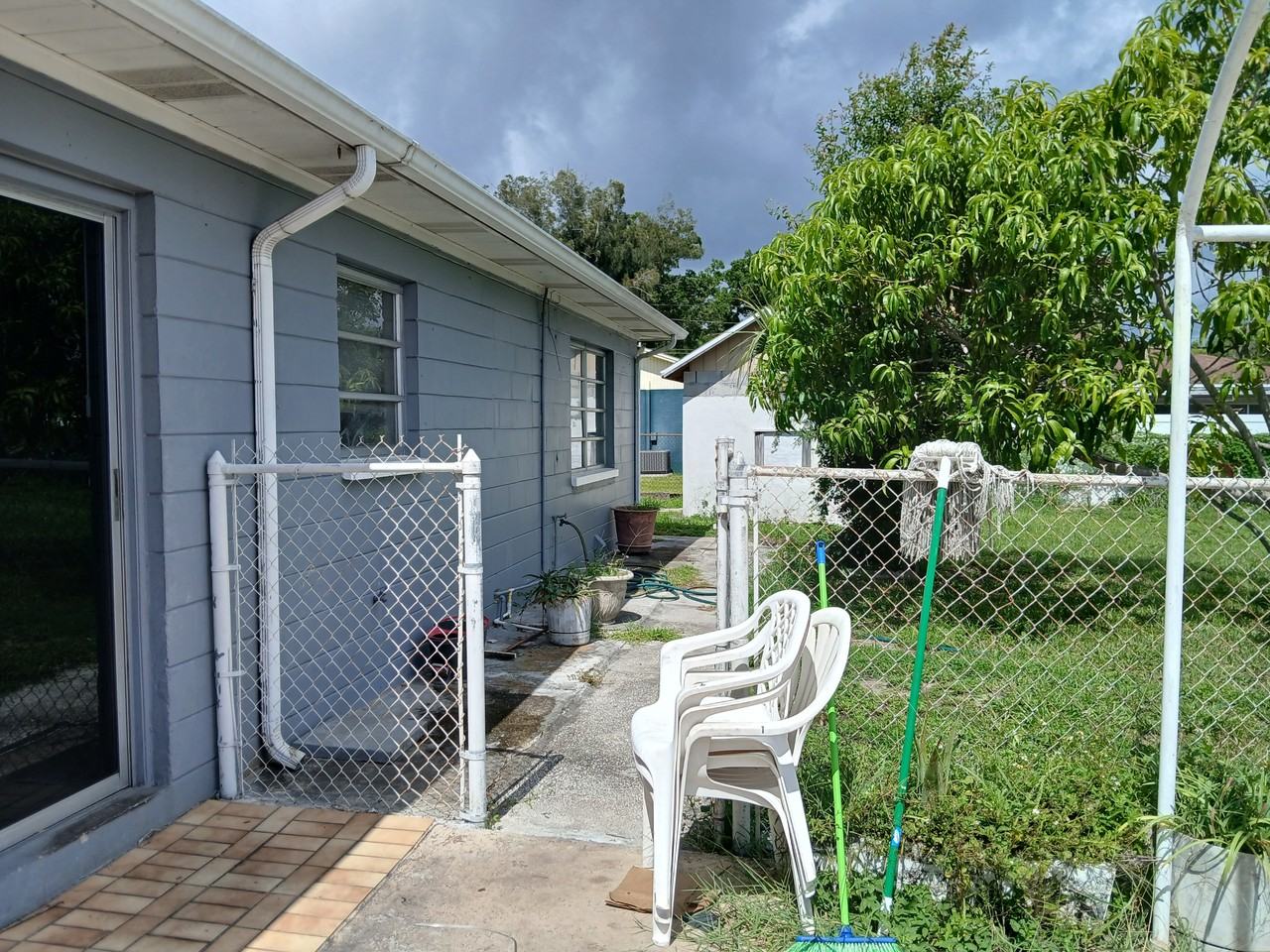7220 N Harold Ave - Photo 4 of 22