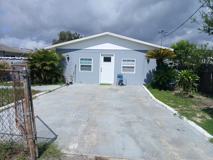 7220 N Harold Ave - Photo 1 of 1