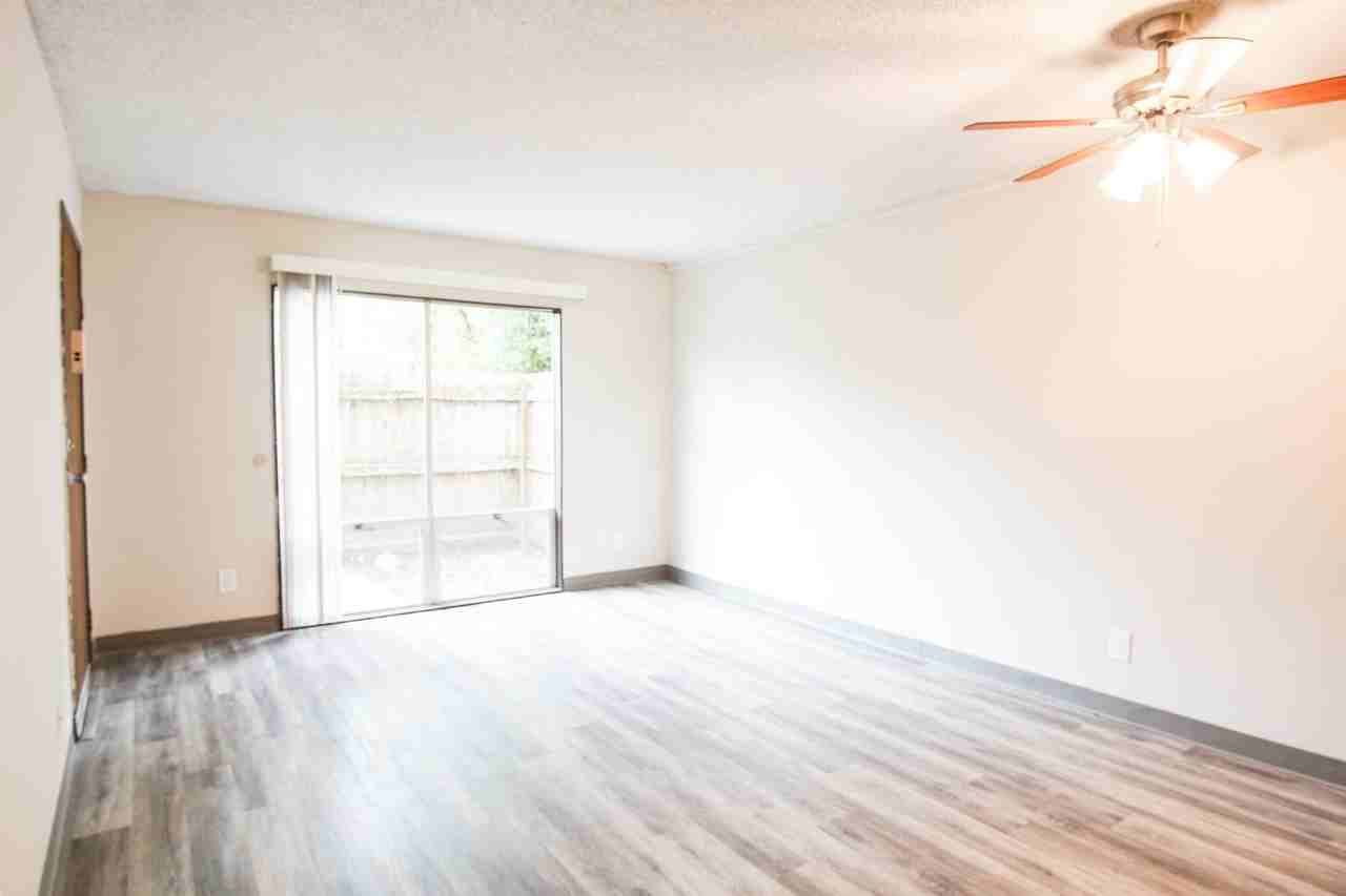 3110 Sw 13th Ave #105 - Photo 2 of 11