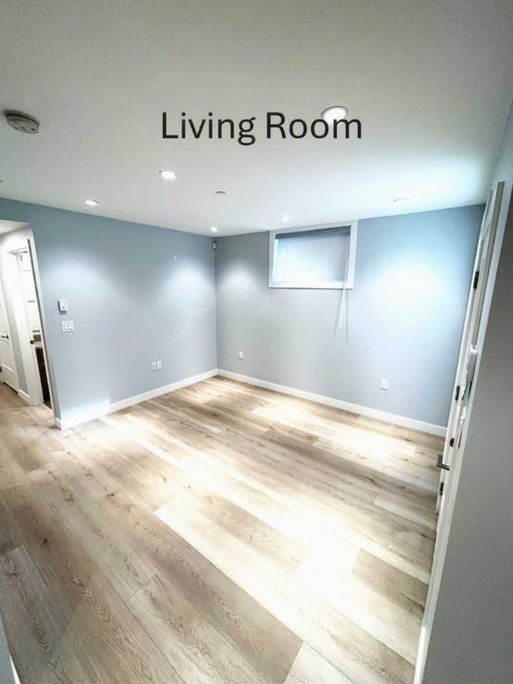 3340 West King Edward Avenue #2 - Photo 6 of 11