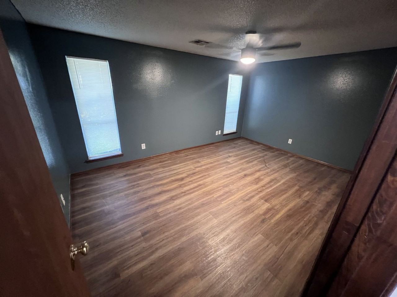 117 Park Pl - Photo 6 of 18