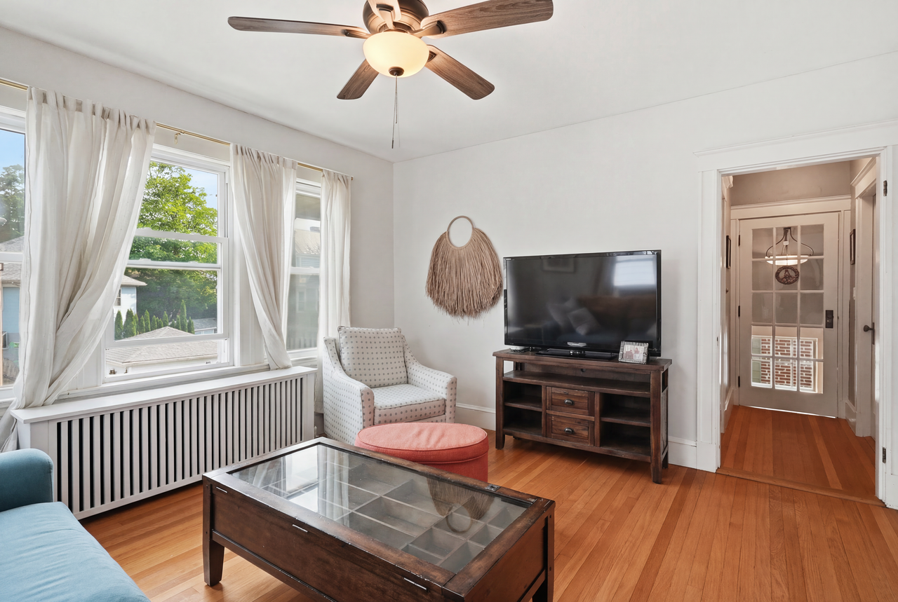 126 Richmond St #2 - Photo 3 of 32
