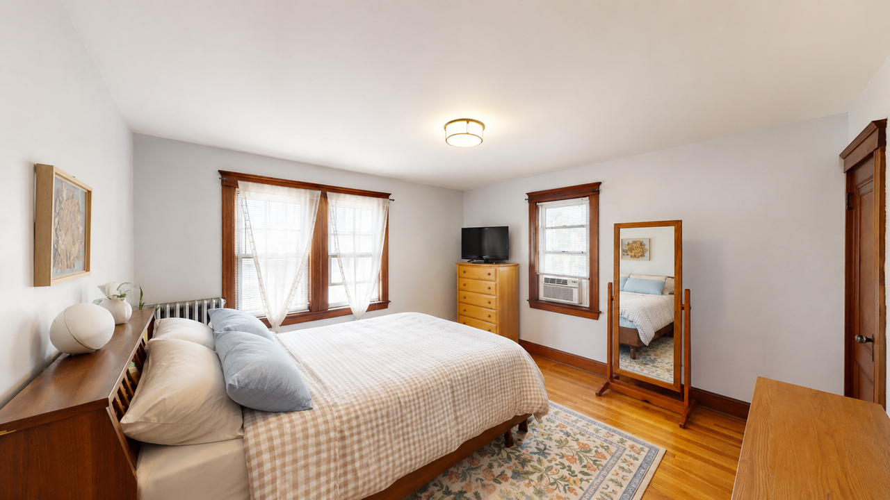 19 Auburndale Ave - Photo 6 of 12