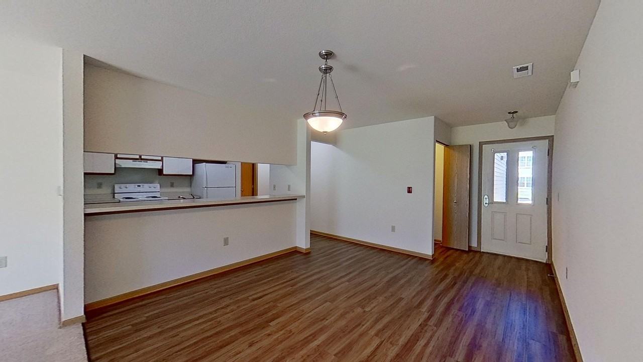 312 E Gate Dr - Photo 6 of 11